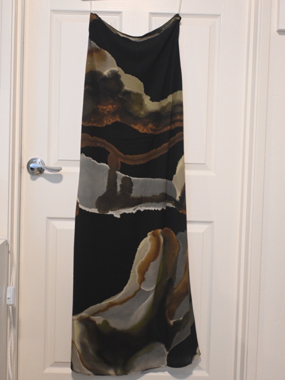 Meshki Black Abstract Watercolor Maxi Dress - Picture 2 of 12